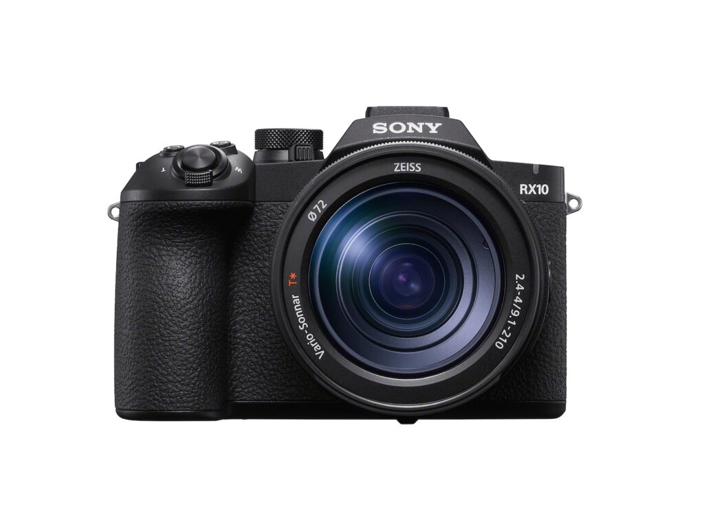 RX10 V_front-Large